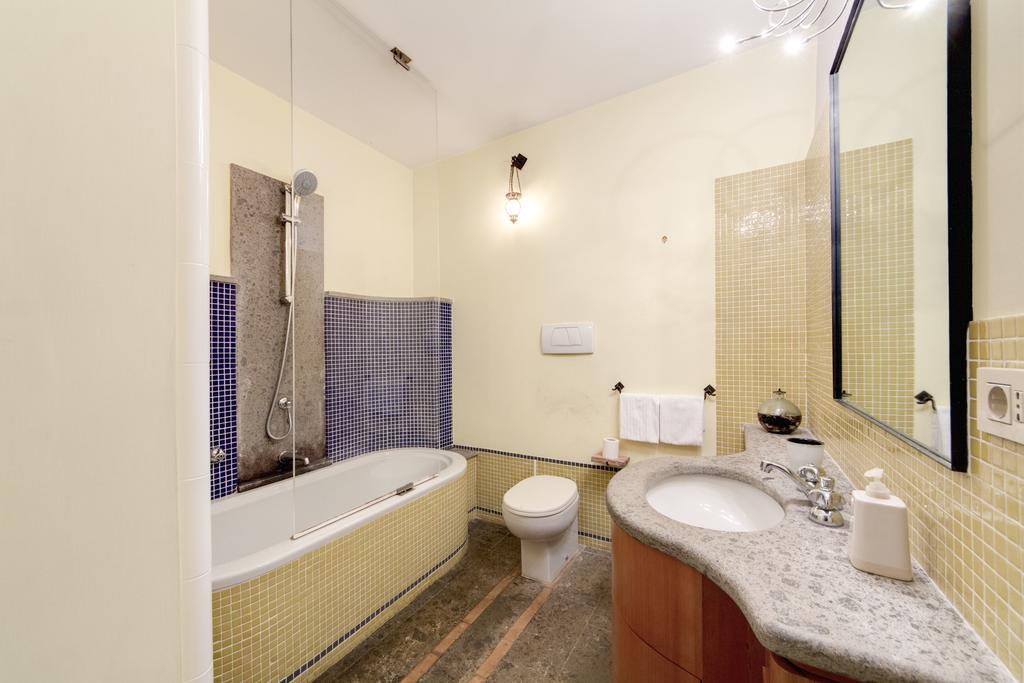 Апартаменты Trastevere Hyperloft & Garden Рим Экстерьер фото