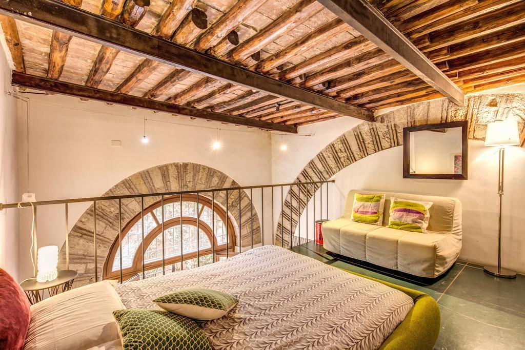 Апартаменты Trastevere Hyperloft & Garden Рим Экстерьер фото