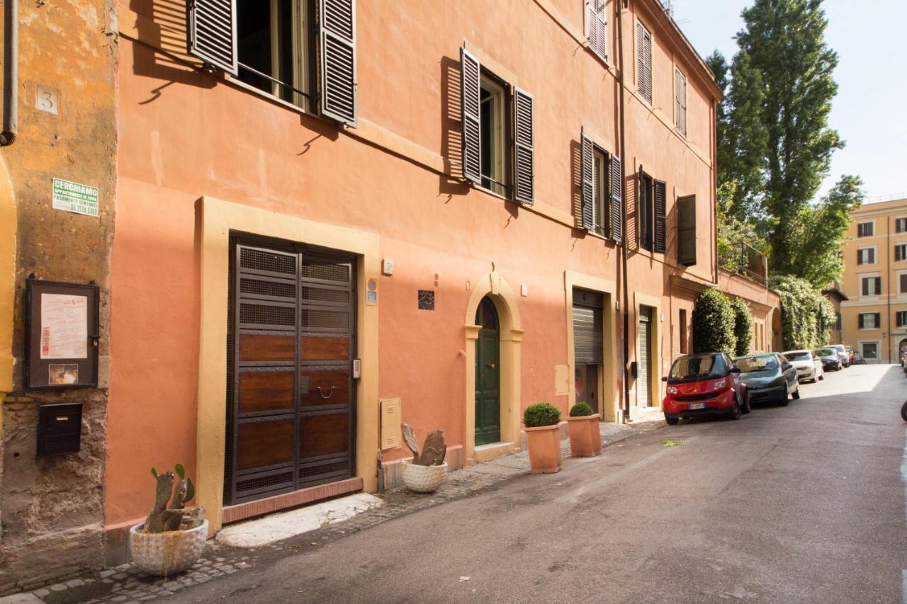 Апартаменты Trastevere Hyperloft & Garden Рим Экстерьер фото